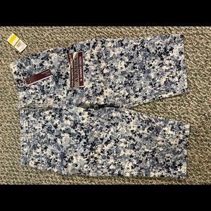 Beautiful blue capris